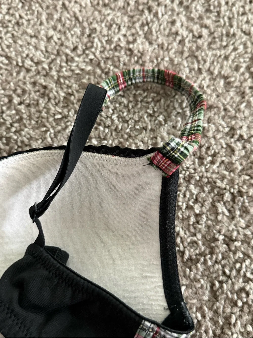 Victoria’s Secret 34D Plaid Tartan Plunge Bra Black Preppy Academia Y2K